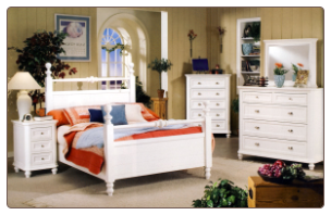 Traditional Country Cottage Style Bedroom Set with Panel Bed, 'Hanna' Collection by Homelegance.